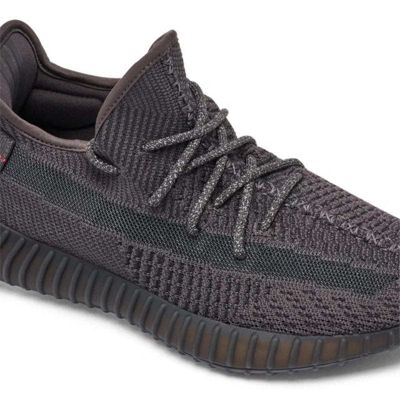 Yeezy Boost 350v2 Black - Reflective