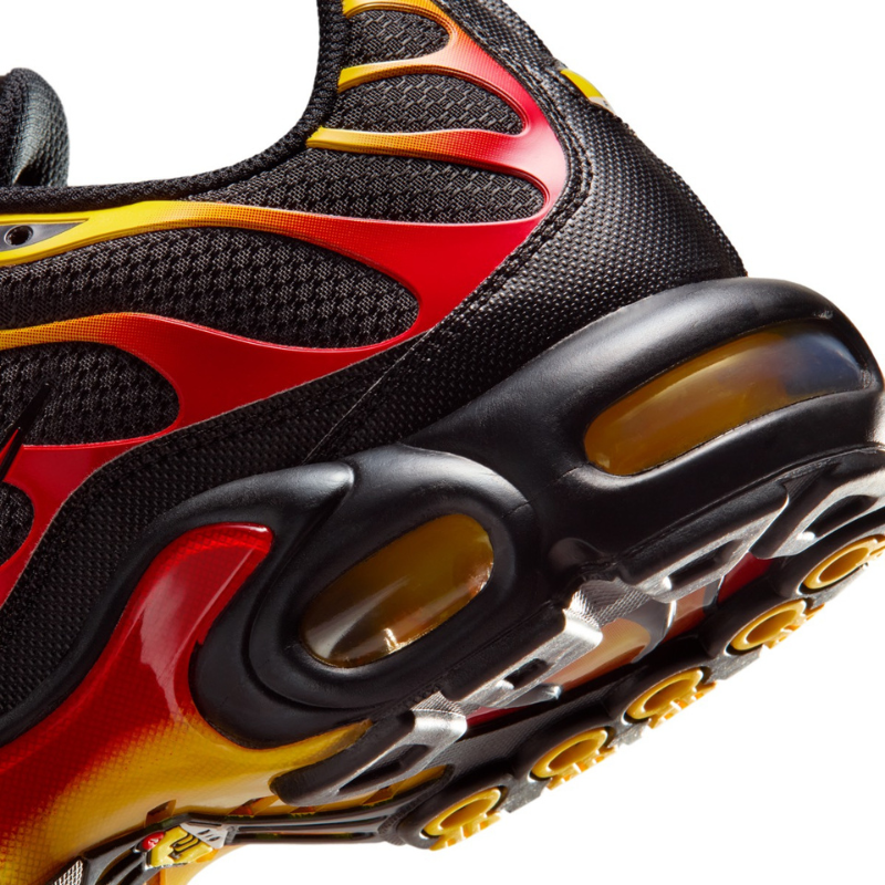 Air Max Plus Flames Black Gold Red