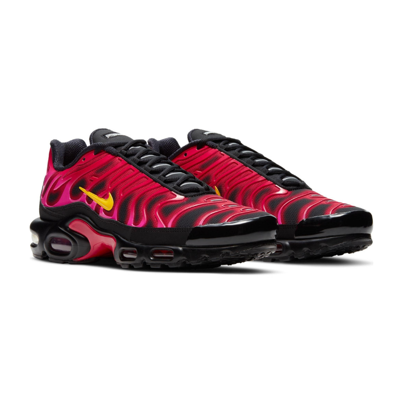 Air Max Plus TN x Supreme Red Black